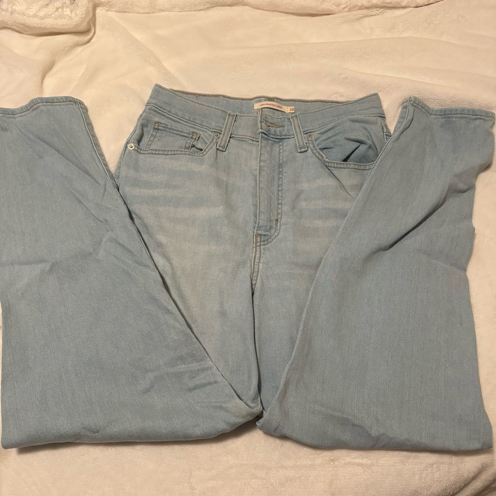 Levi’s Taper Jeans